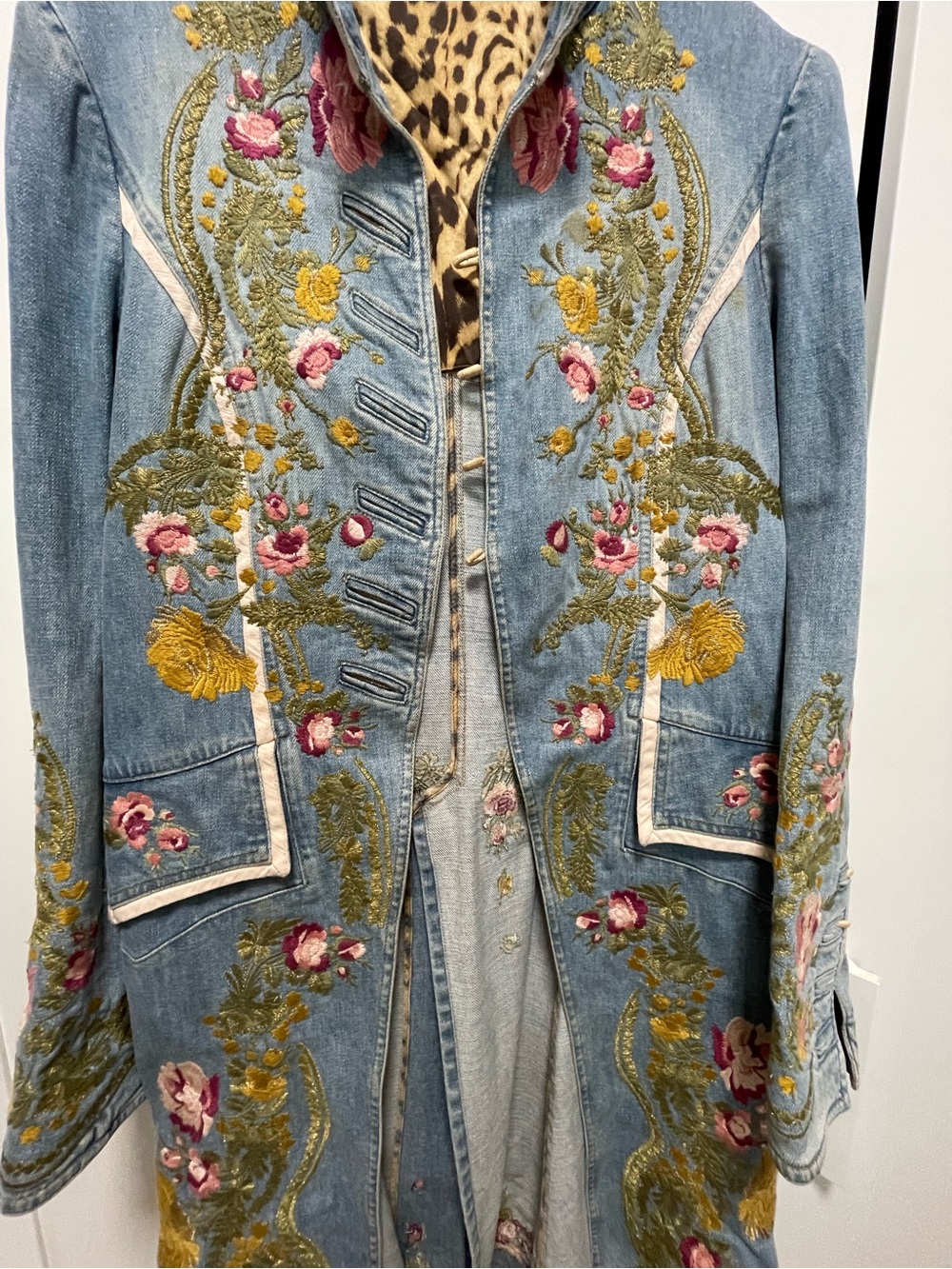 Roberto Cavalli Embroidered Blue Denim Coat with Leopard Lining vintage - Picture 9 of 11